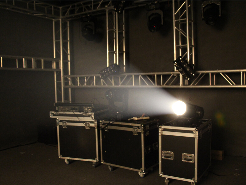 300W عدسة طويلة ثابتة درجة حرارة اللون LED زووم الشخصي بقعة ضوء