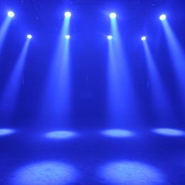 ضوء فريسنل واتبع ميزات وخصائص الإنارة الموضعية